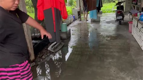 杜蘇芮災情花蓮玉里施工中水溝遭豪雨灌滿！大水從缺口淹入民宅 中天新聞網