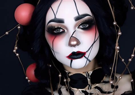 Premium AI Image | Halloween Makeup and Gothic Photoshoot