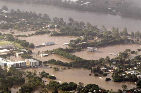 Brisbane spared worst of floods | Environment News | Al Jazeera