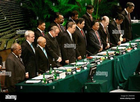 From Left To Right Prime Minister Of Papua New Guinea Michael Somare