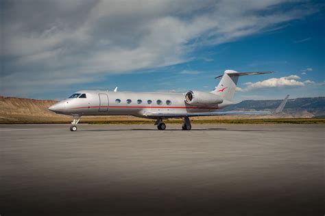 Gulfstream G450 Business Jet Gulstream G450 Private Aircraft Vistajet