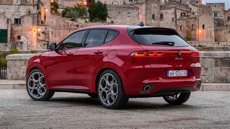 Alfa Romeo Launches Tributo Italiano Special Series For Tonale Giulia