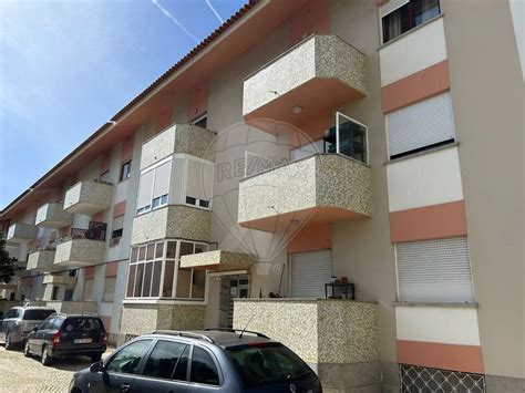 Apartamento T3 à venda na rua Gil Vicente 65 B São João Estoril