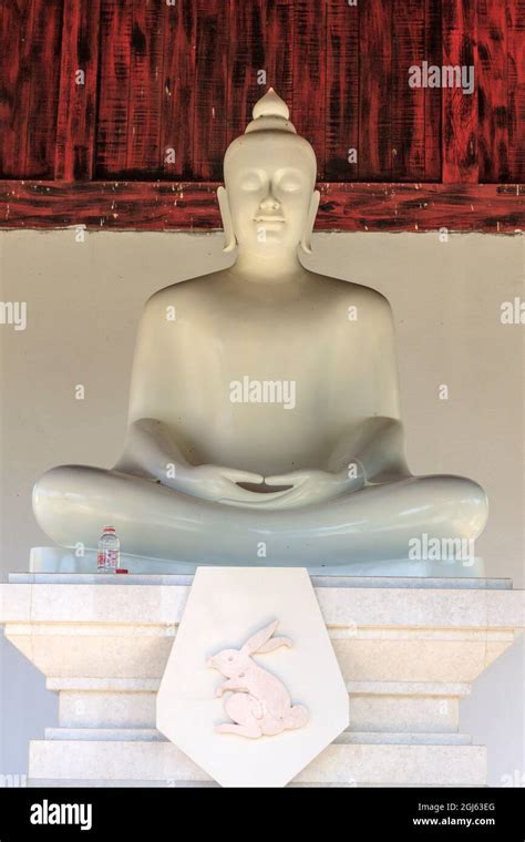 Thailand. Royal Park Ratchaphruek. Buddha statue Stock Photo - Alamy