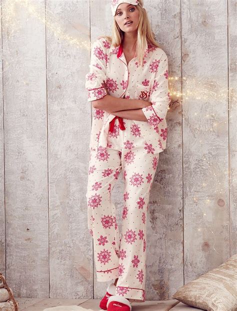 Victorias Secret Holiday Pajamas 2024