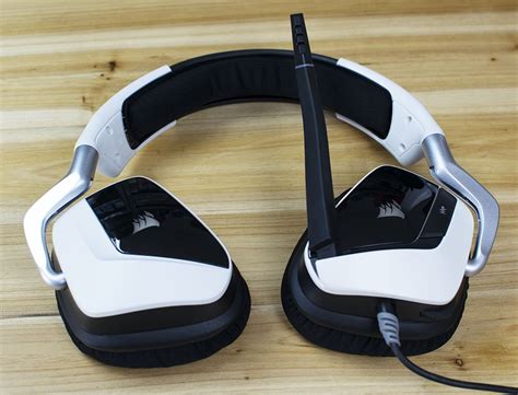 Corsair VOID Pro RGB USB Gaming Headset Review Play3r