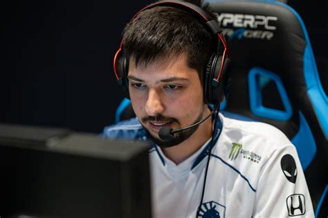 W33 Liquipedia Dota 2 Wiki