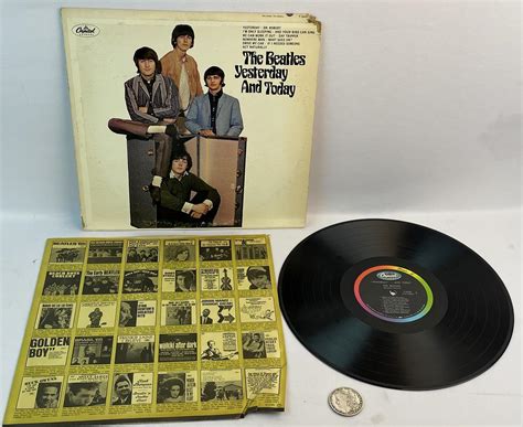 Lot The Beatles Yesterday And Today Lp Capitol Records T W