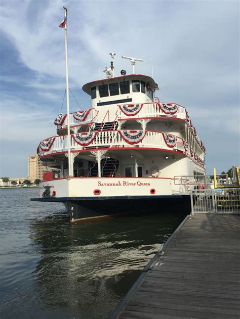 Dinner cruise on the Savannah River Queen | Dinner cruise, Island ...