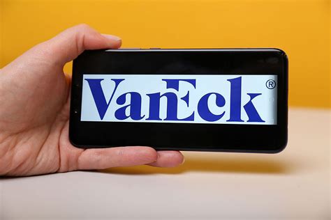 VanEck Files Registration Of Securities With SEC For Its Spot Bitcoin ETF