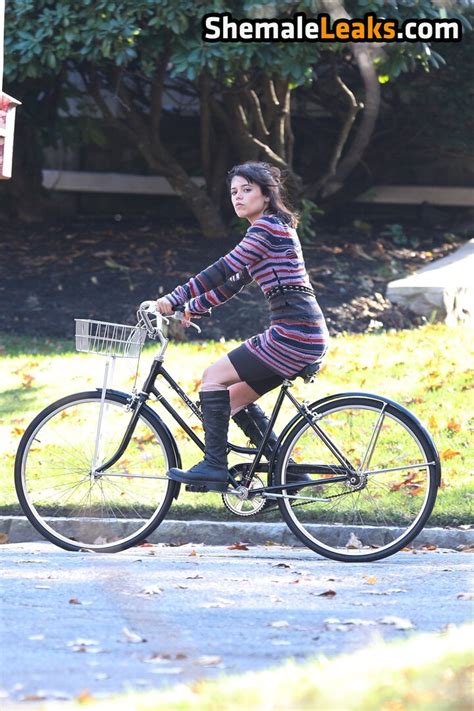 Jenna Ortega Page Jennaortega Ortega Jenna Leaked Nude OnlyFans Photo ShemaleLeaks