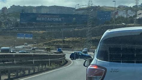 Dos Heridas Tras Dar Varias Vueltas De Campana En La Autopista Sur De