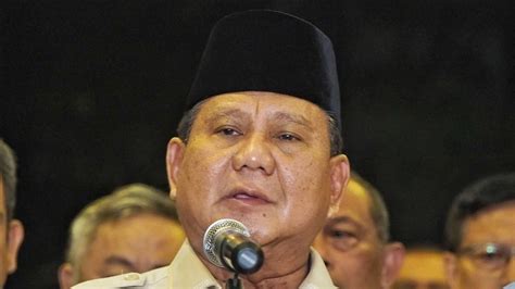 Prabowo Tegaskan Masyarakat Wajib Bela Negara