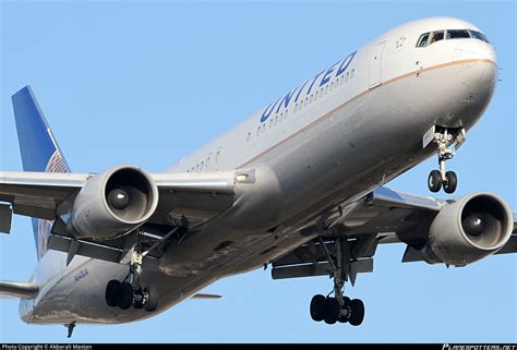 N643UA United Airlines Boeing 767 322ER Photo By Akbarali Mastan ID