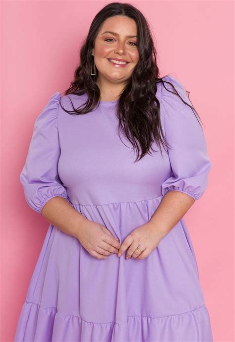 Pin De Cris Costa Soto Em Plus Size Da Cris Tend Ncias Moda Plus