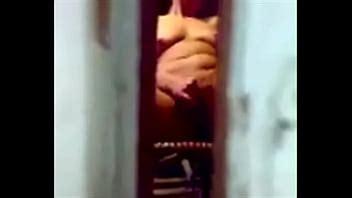 Hijo atrapa a mamá masturbándose XVIDEOS
