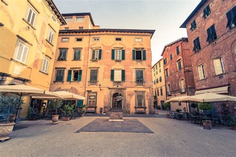 Restaurants on Historic Streets of Lucca,Tuscany,Italy Stock Image - Image of cozy, landmark ...