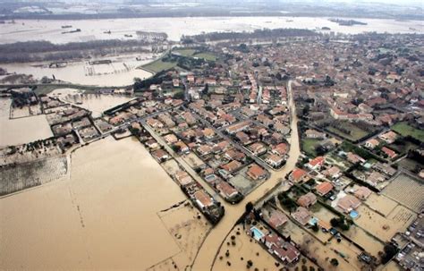 Inondations Dans L Aude En Novembre 1999 Orages Pluies Diluviennes