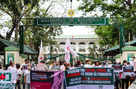 Grupo Ng Health Care Workers Nagprotesta Sa Labas Ng DOH Dzme1530 Ph