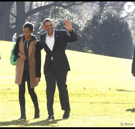 Barack Obama Michelle Et Les Filles Retour Avec Le Sourire Apr S Les