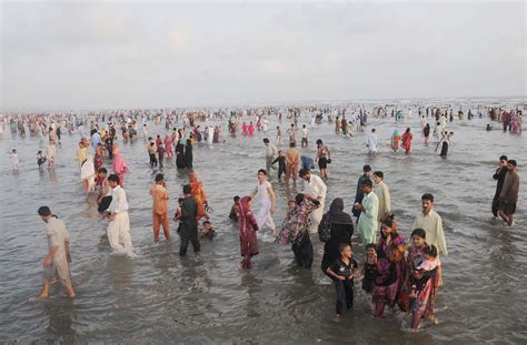 Clifton Beach Pakistan Clifton Beach Pakistan Travel Country