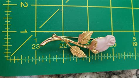 Vintage Avon Pink Genuine Porcelain Rose Gold To Gem