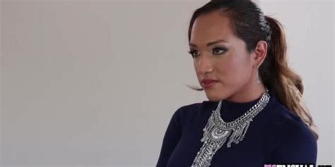 Big Boobs Shemale Anal Fucked A Mannered Guys Small Ass Jessica Fox Alena H Tnaflix