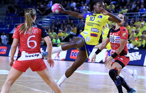 Ligue F Minine Vainqueur De Besan On Metz Handball Sen Contentera