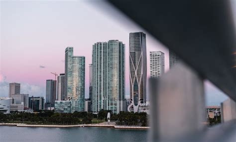 Requisitos Indispensables Para Vivir En Miami Miami Diario