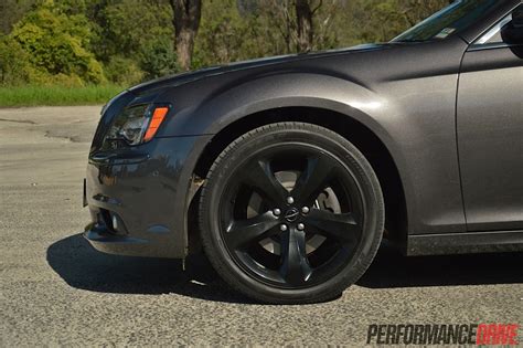 2014 Chrysler 300S-20in black wheels