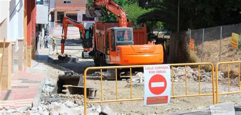 Obras de reforma integral en la calle Menéndez Pidal