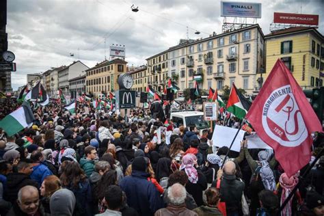 Corteo Pro Palestina A Milano Dago Fotogallery