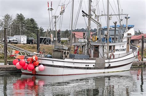 La Push Fishing Boat I Was Drawn To This Perspective Becau Flickr