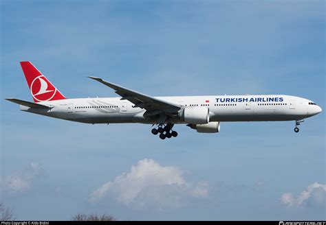 Tc Ljh Turkish Airlines Boeing F Er Photo By Aldo Bidini Id