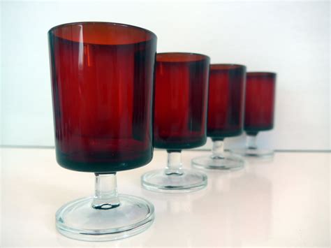 6 Vintage Ruby Red French Luminarc Cordial Wine Glasses Set Of Six