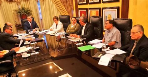 Contin An Reuniones Con La Junta Proponente Para Elegir Al Fiscal General