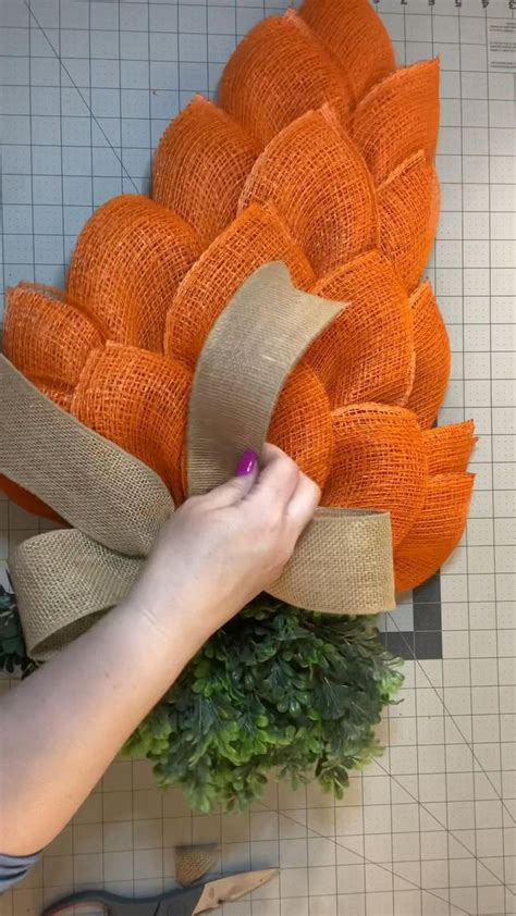 How To Make A Carrot Wreath With Julies Wreath Boutique In