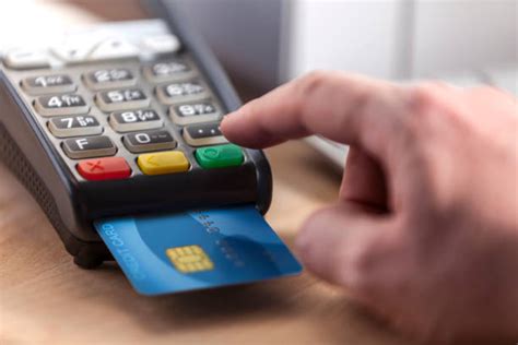 Credit Card Reader Stock Photos, Pictures & Royalty-Free Images - iStock
