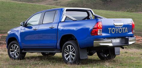 2016 Toyota Hilux Eighth Gen Officially Unveiled 2015 Reveal Of