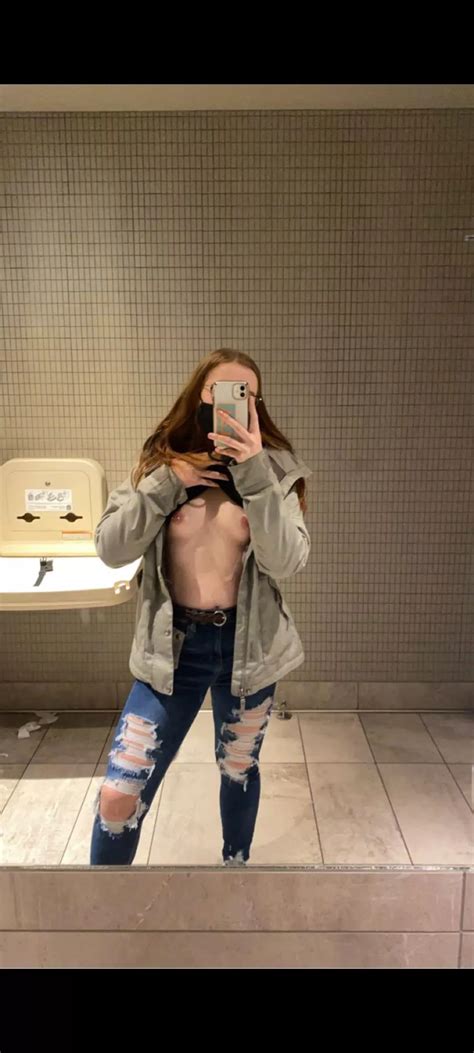 How About In Starbucks Nudes Bathroomselfies Nude Pics Org