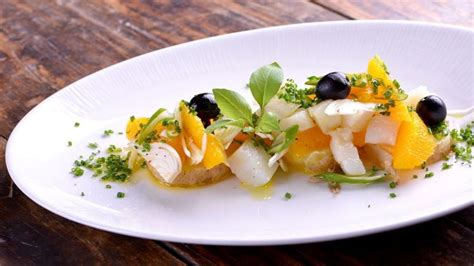 Ensalada malagueña con bacalao naranja y patata Sergio Fernández