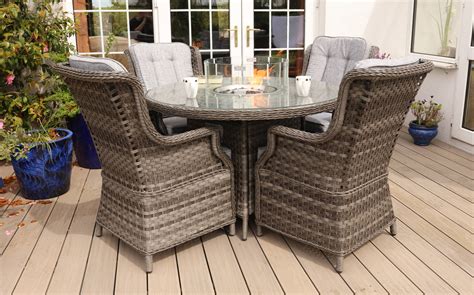 Lichfield Campania Seat Rattan Dining Set With Firepit