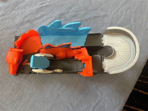 Трек Хот вілс монстри в місті динозавр Hot Wheels City грн Інші ігрові набори Луцьк на Olx