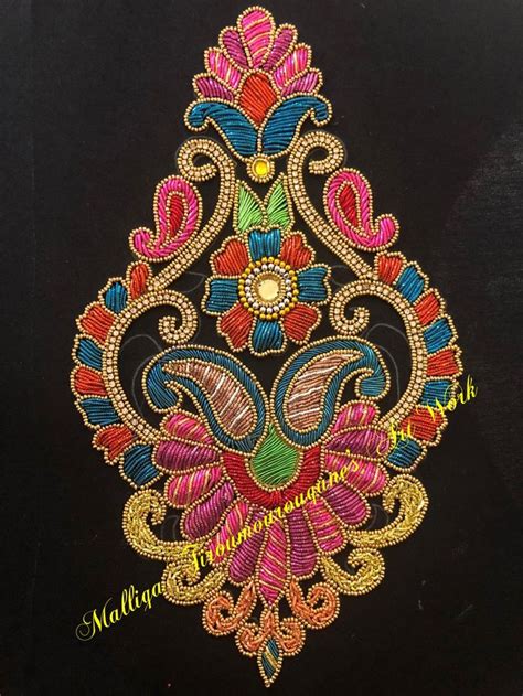 Pin By Arunachalam On Ariorke Birds Embroidery Designs Hand