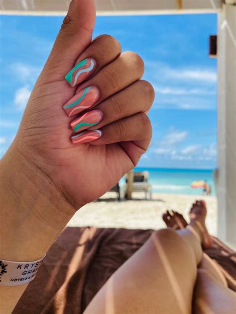 Uñas para la playa Uñas para playa Manicura de uñas Uñas para fiesta