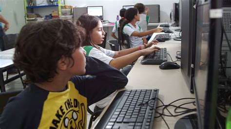 A Importância do letramento digital no ensino infantil Escola Ville Maker