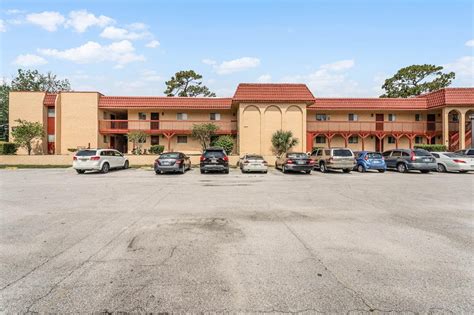 2802 N Powers Dr Apt 16 ORLANDO FL 32818 MLS O6115645 Redfin