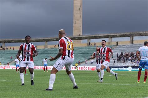 Jornal Correio Bahia Cai Diante Do River E Perde Invencibilidade