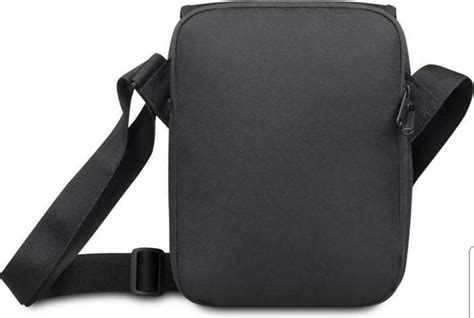 Bodypack Insight Shoulder Bag Black Fesyen Pria Tas Dompet Tas