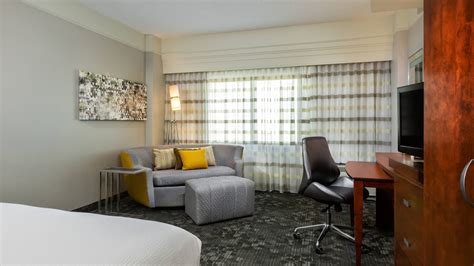 Hotels Near Galleria Mall Houston | Courtyard Houston by The Galleria